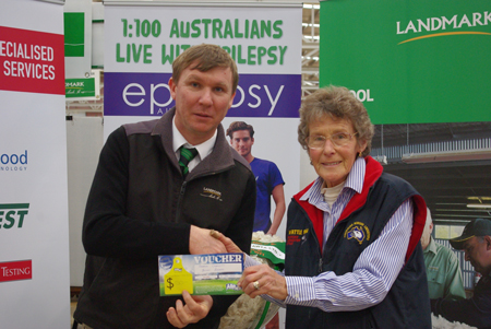 Marie Sutton of Wattle Park accepting prize for Champion Border Leicester Fleece at ASWS 2012 /edit/Images/ASWS_2012.JPG